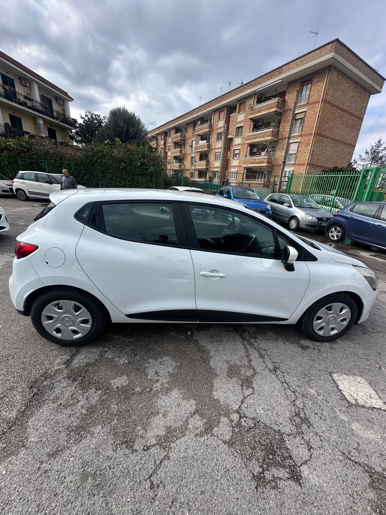 Renault Clio 1.2 75CV GPL 5 porte Wave