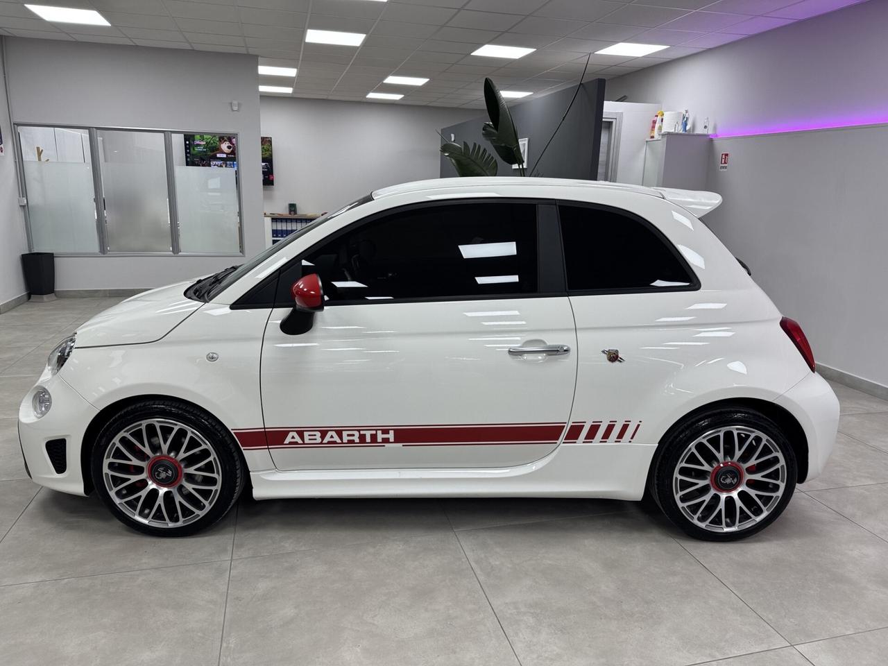 Abarth 595 1.4 Turbo T-Jet 165 CV