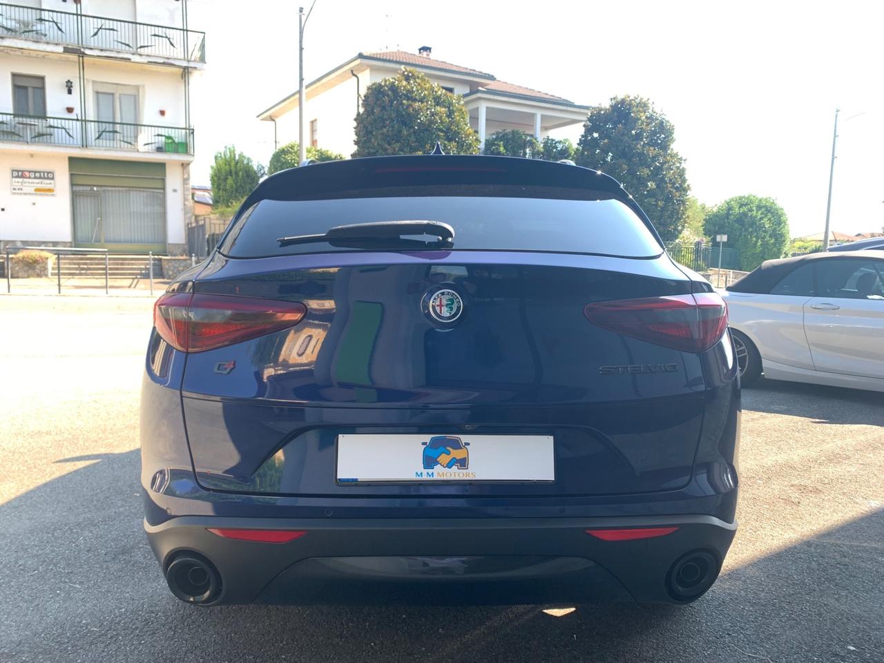 Alfa Romeo Stelvio 2.2 Turbodiesel 210 CV AT8 Q4 B-Tech
