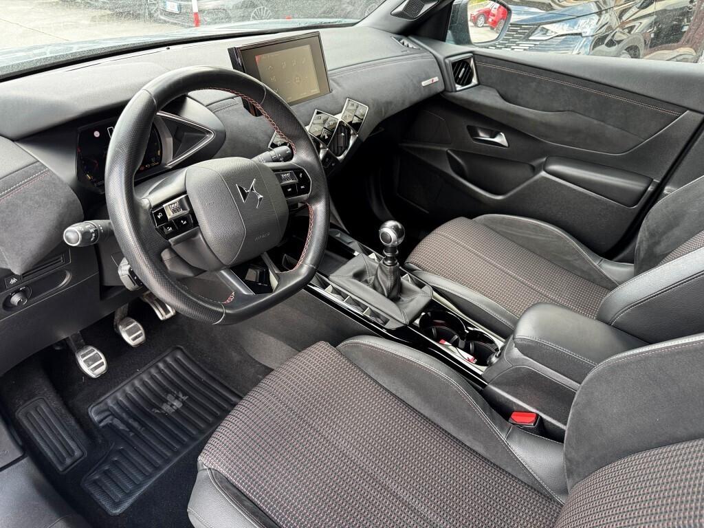 Ds DS3 3 Crossback BlueHDi 100 Performance Line