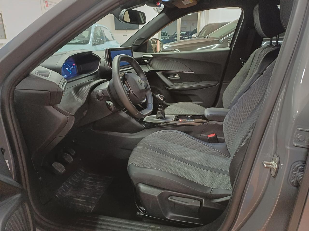 Peugeot 2008 PureTech 100 S&S Allure