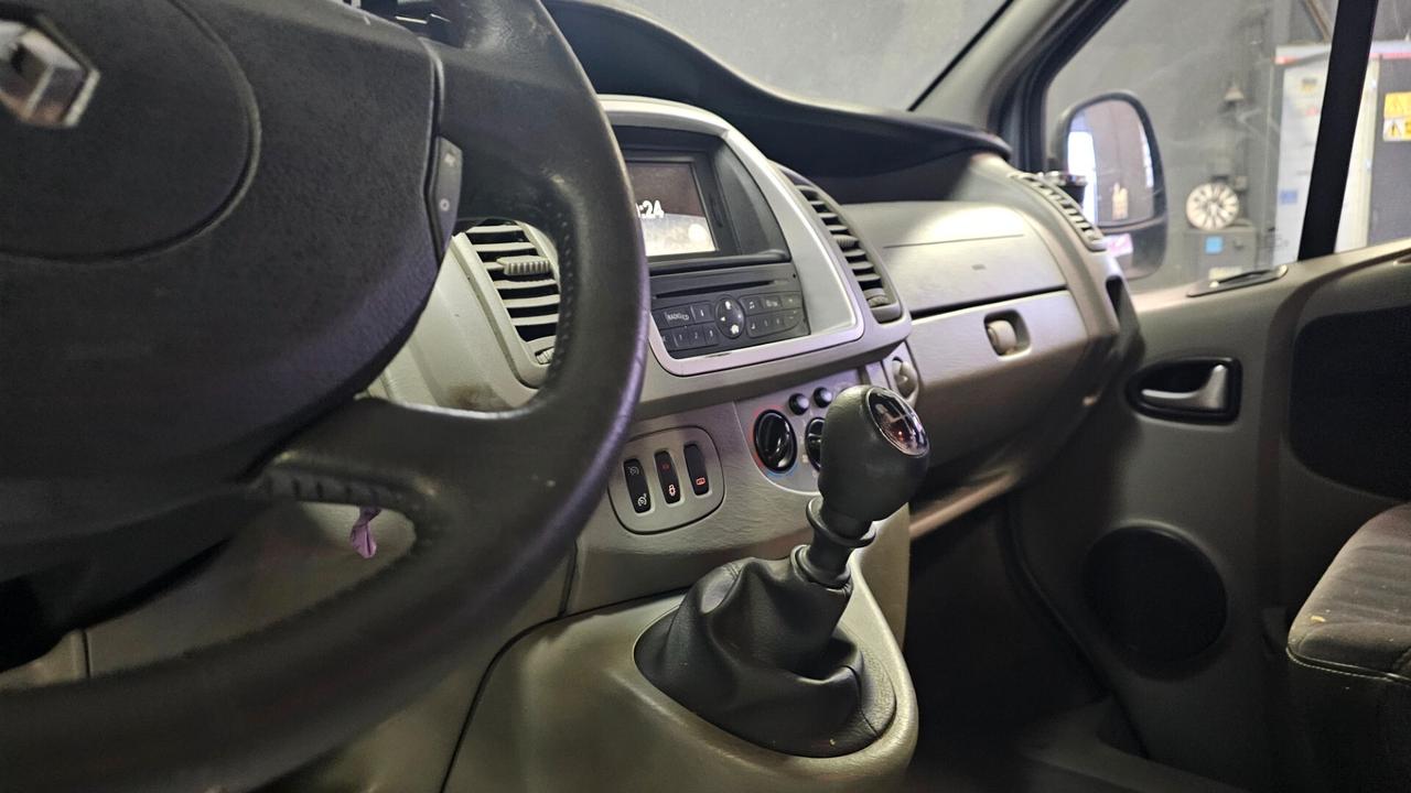 Renault Master T35 2.3 dCi/150 PM-TM Combi E5