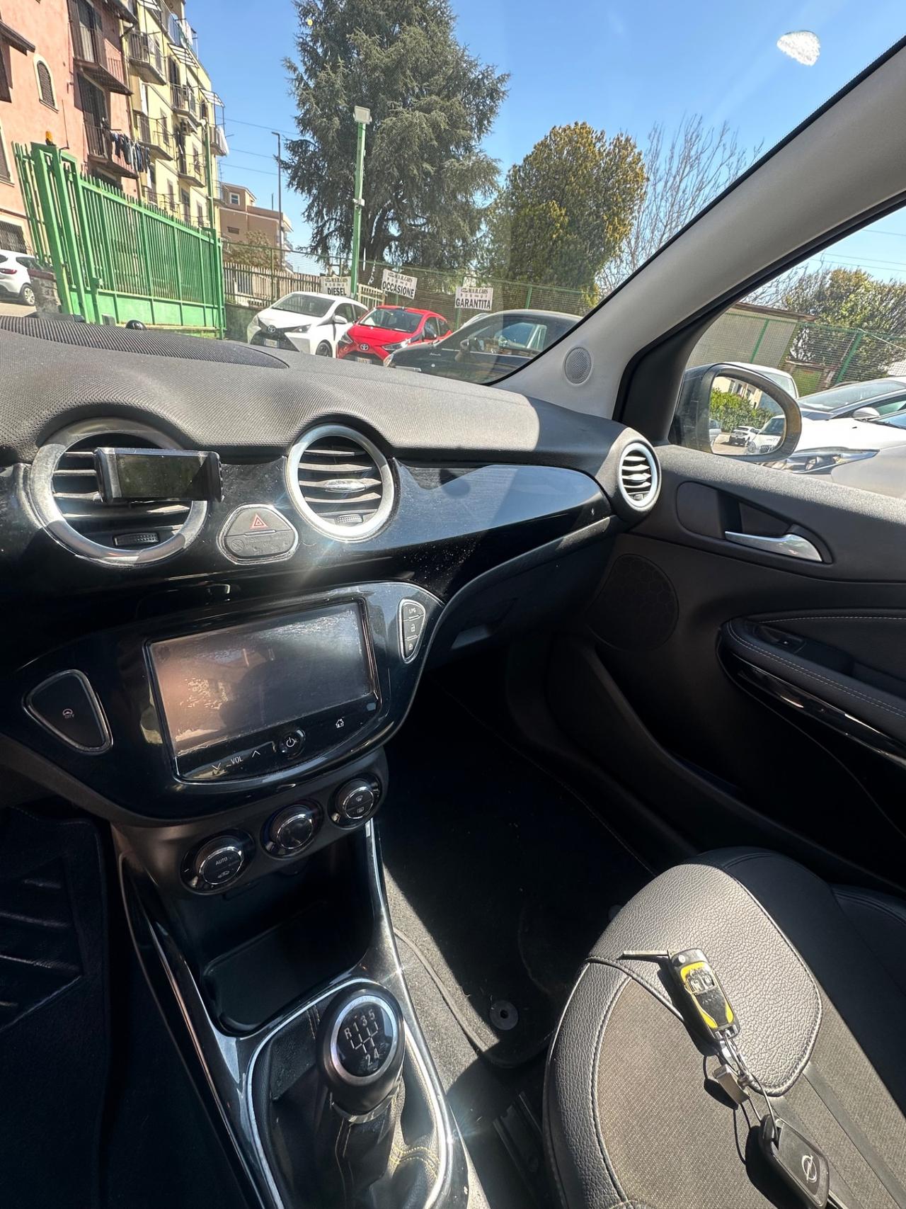 Opel Adam 1.4 87 CV GPL Tech Glam