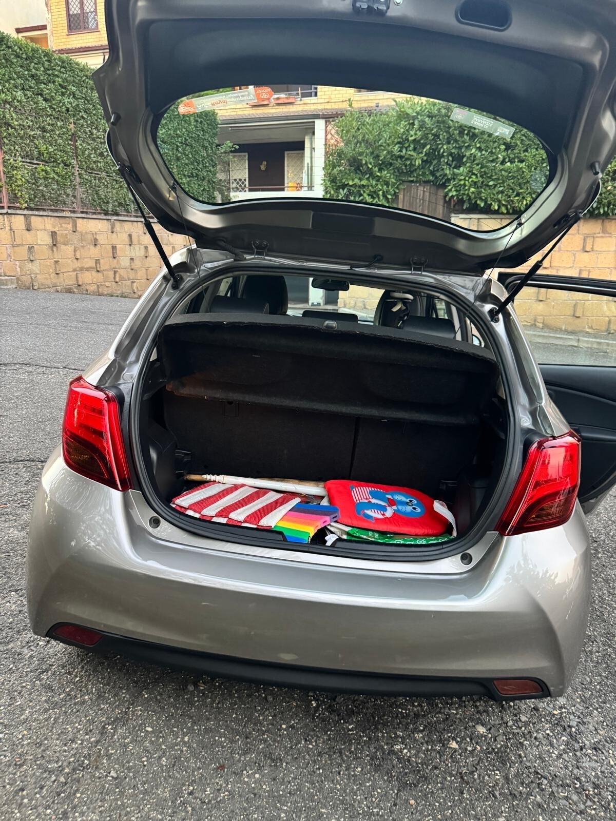 Toyota Yaris 1.4 D-4D 5 porte Active