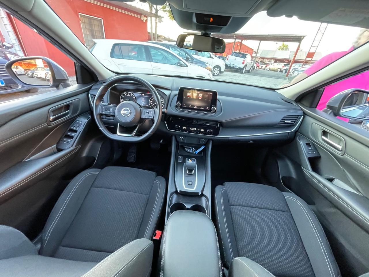 Qashqai MHEV 158 CV Xtronic Business-unipro-rate