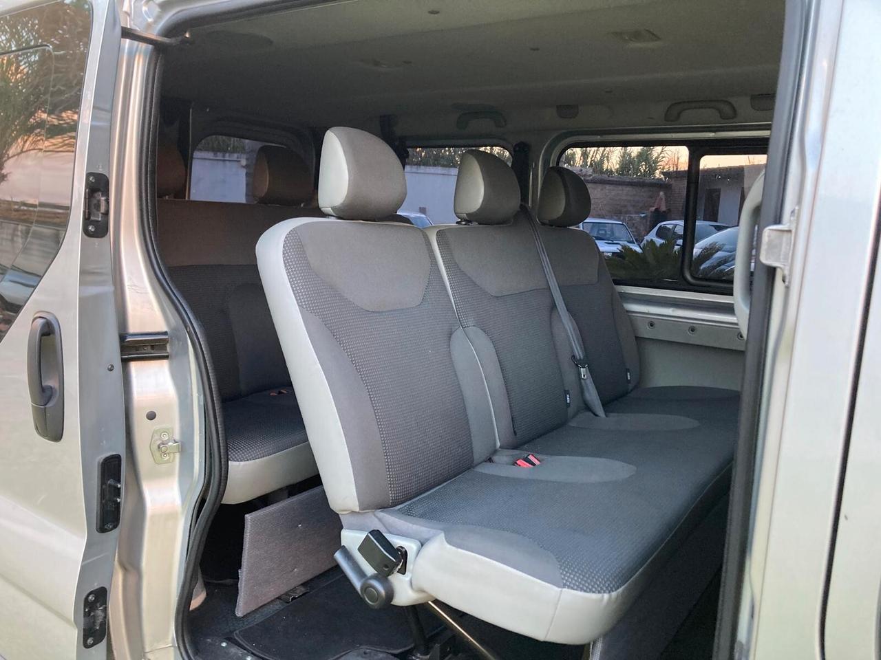 Opel Vivaro 27 2.0 CDTI PC-TN Combi 9 posti