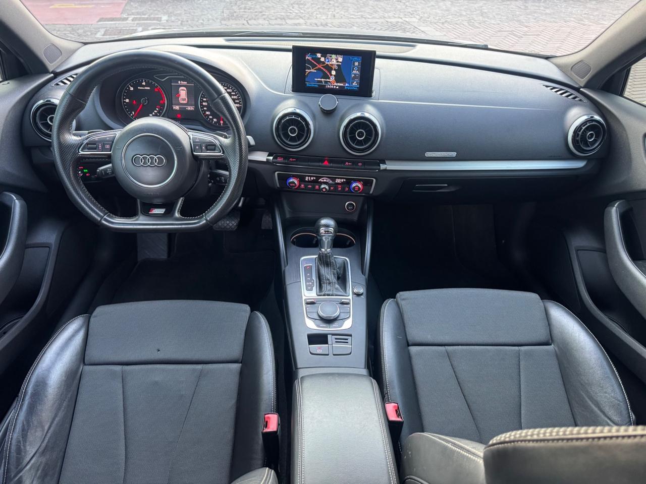 Audi A3 2.0 TDI 184CV quattro Stronic Sline