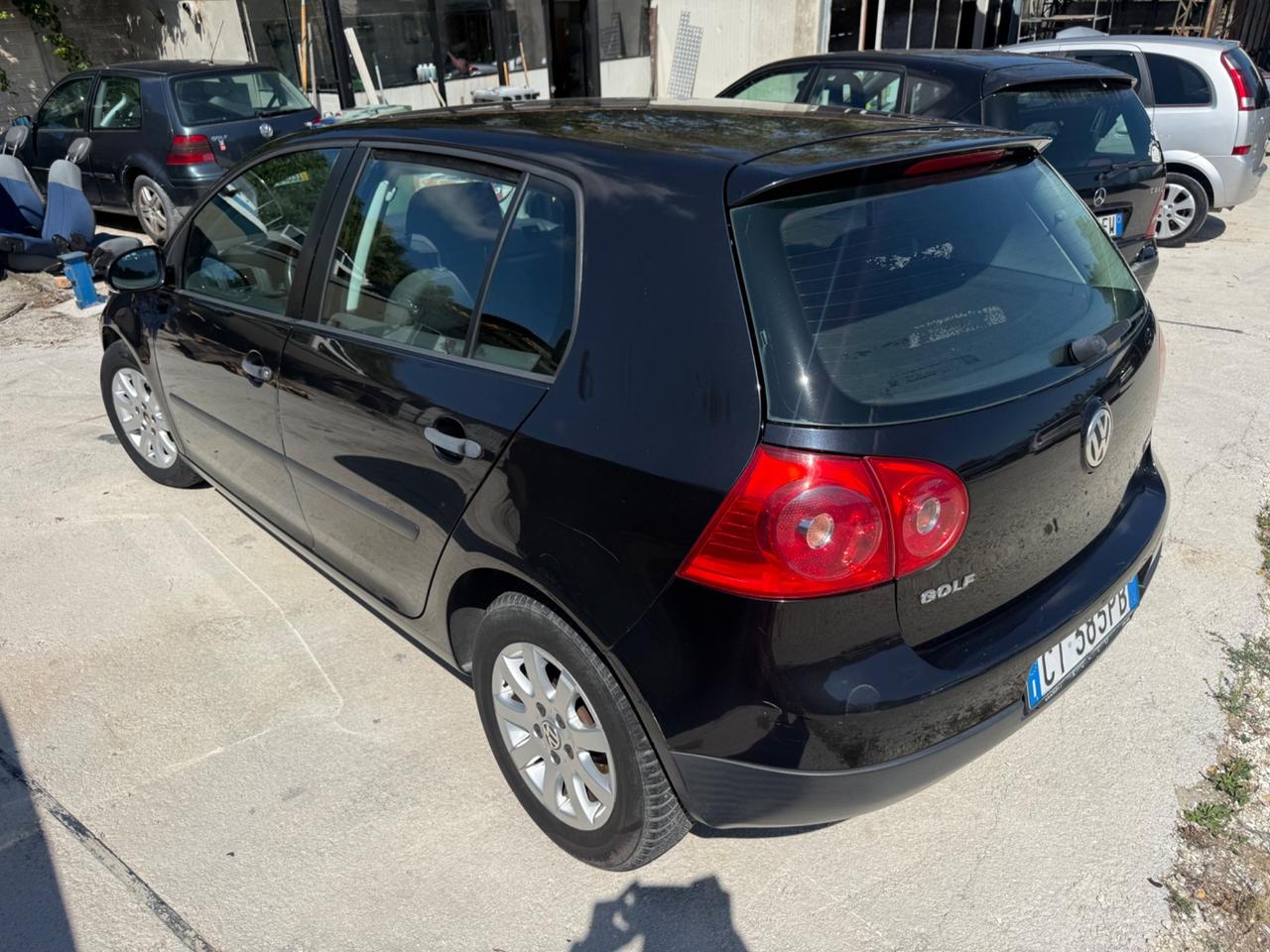 Volkswagen Golf Diesel 1.9 TDi Neopatentati Uniprop