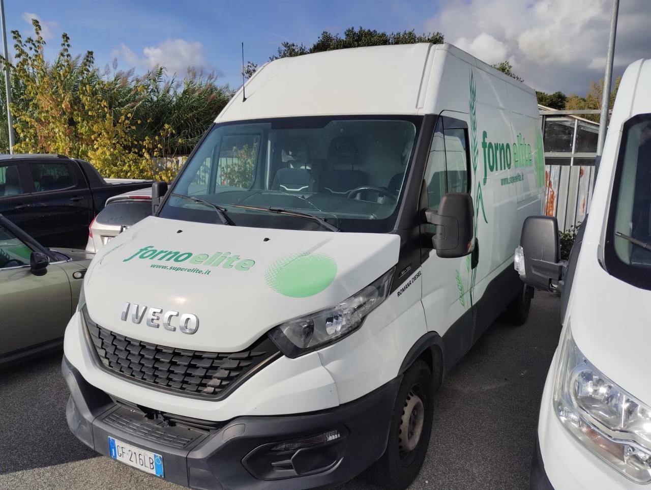 Iveco Daily 35S12DV CRV 2.3 HPT PM-TM-DC 5p. Furgone