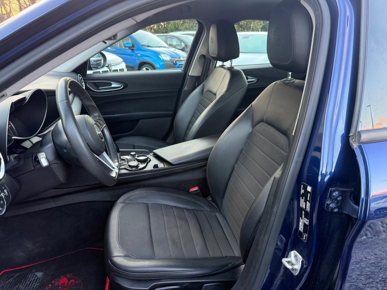 Alfa Romeo Giulia 2.2 Turbodiesel 180 CV Business Sport