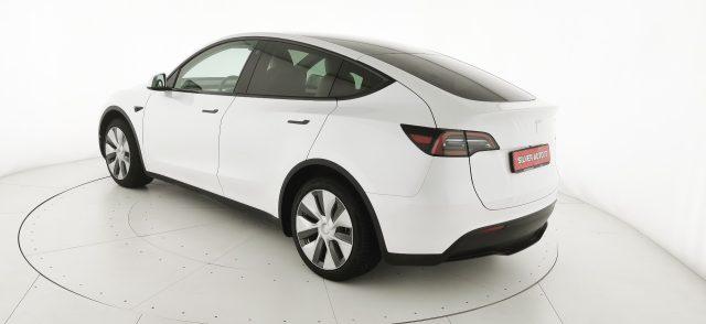 TESLA Model Y RWD