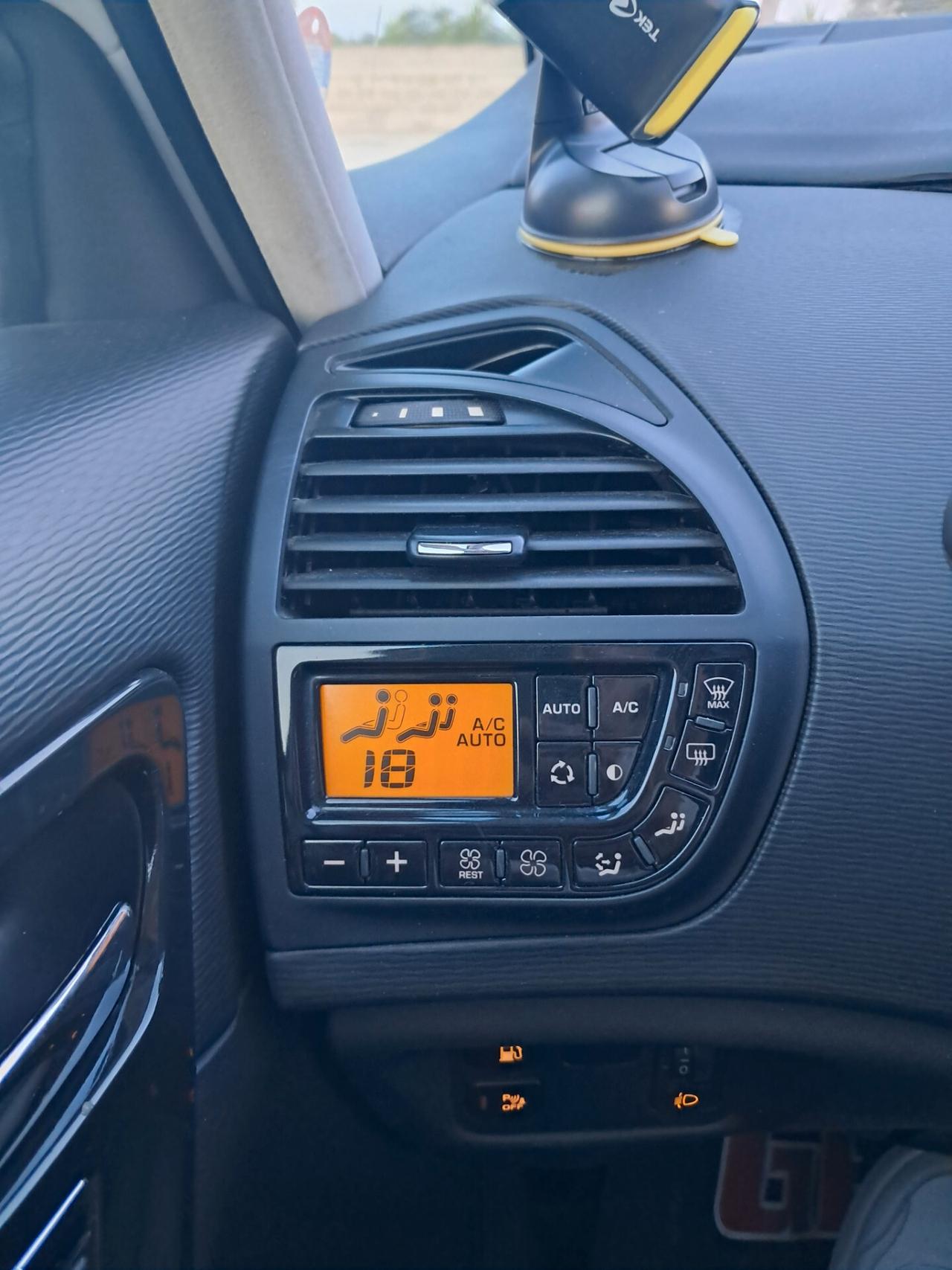 Citroen C4 PICASSO 1.6 HDi 110CV*LED*CLIMA