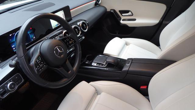 MERCEDES-BENZ A 180 d Automatic Business