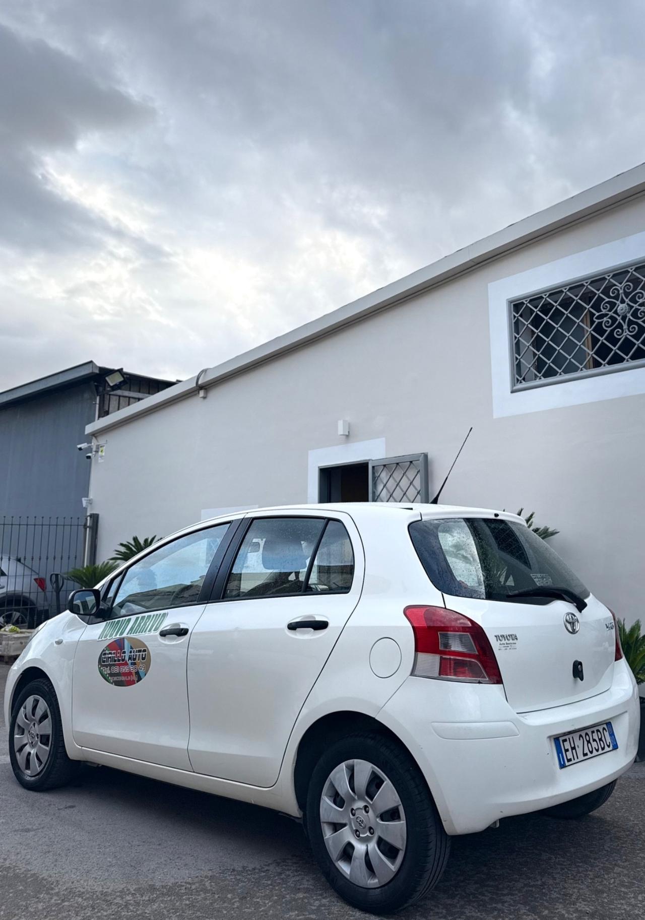 Toyota Yaris 1.0 Benzina 70 Cv