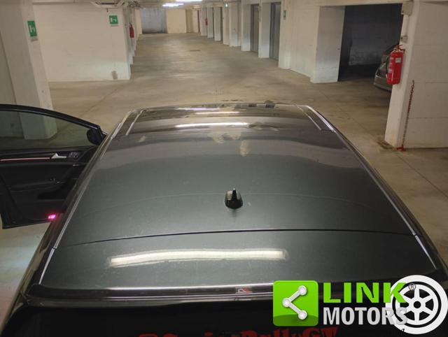 VOLKSWAGEN Golf GTI 2.0 TSI DSG 5p. BlueMotion Technology