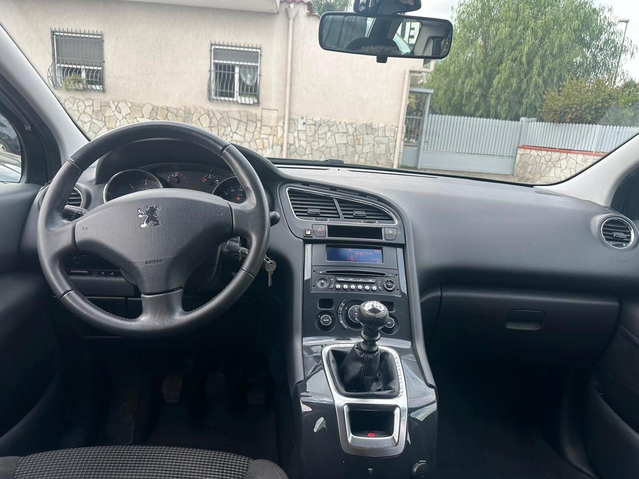 Peugeot 5008 1.6 HDi 112CV 7posti Access-04/2012