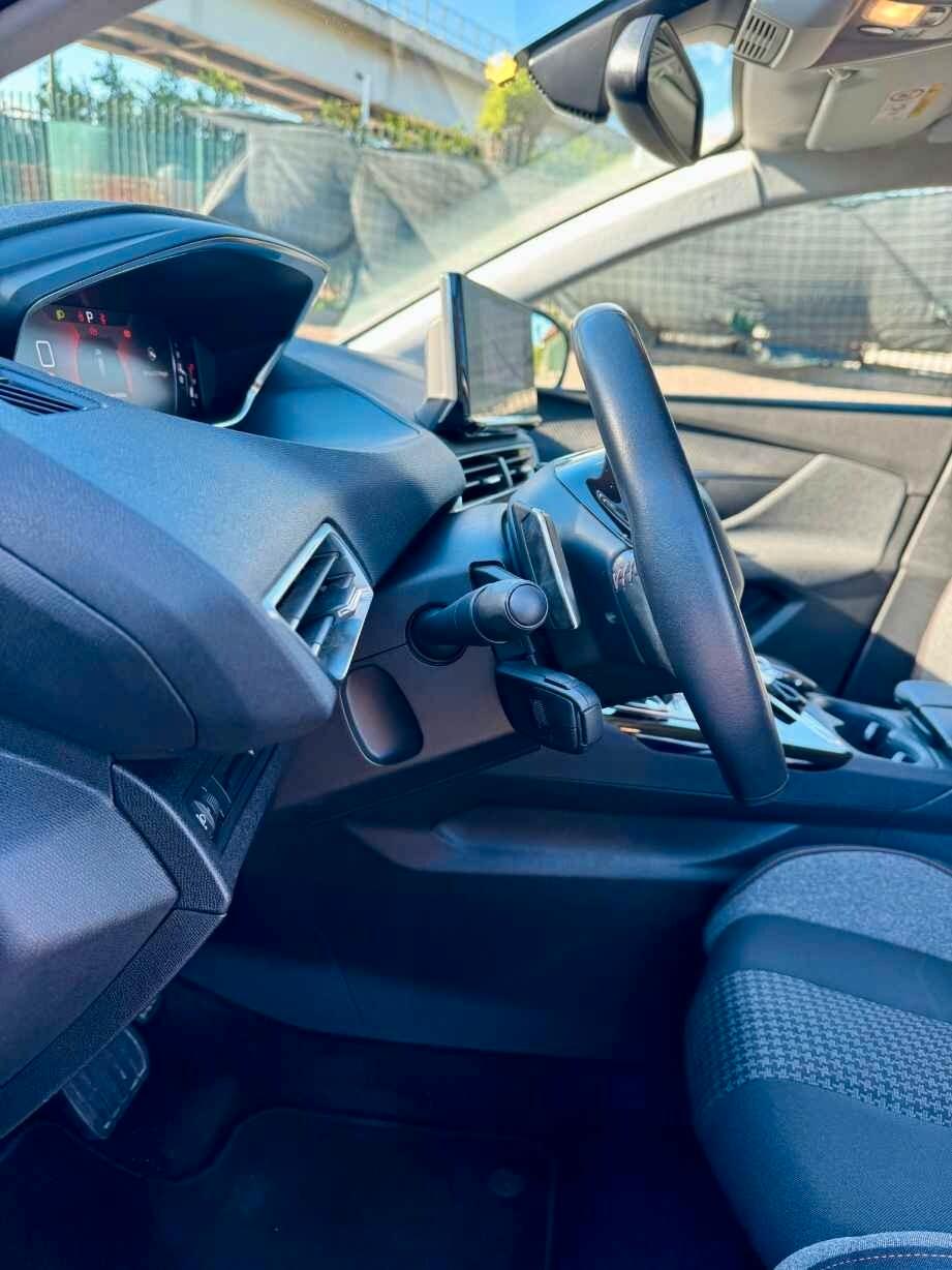 Peugeot 3008 1.5 BlueHDi GT 130 CV