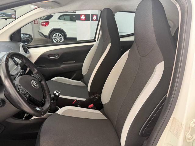 TOYOTA Aygo 1.0 VVT-i 69 CV 5 porte x-play