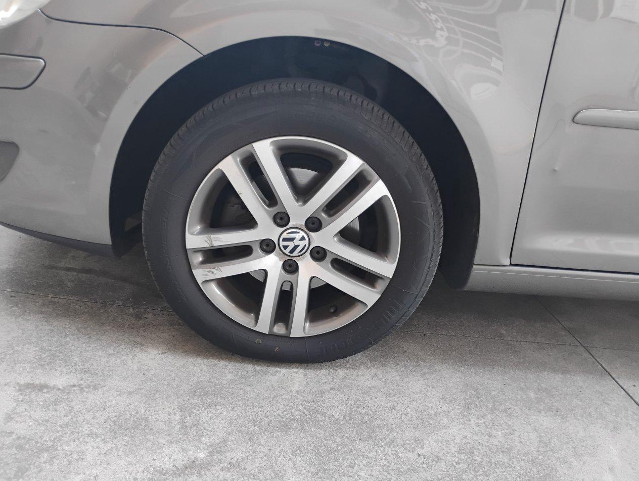 Volkswagen Touran 2.0 tdi Highline