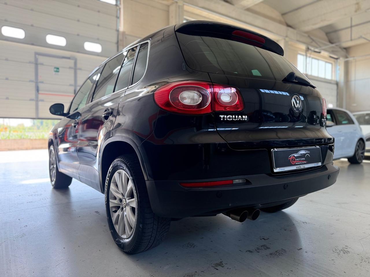Volkswagen Tiguan 2.0 16V TDI DPF tiptronic Sport & Style (18°)