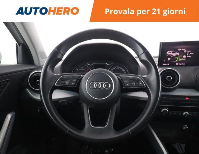 AUDI Q2 30 TDI S tronic Identity Black