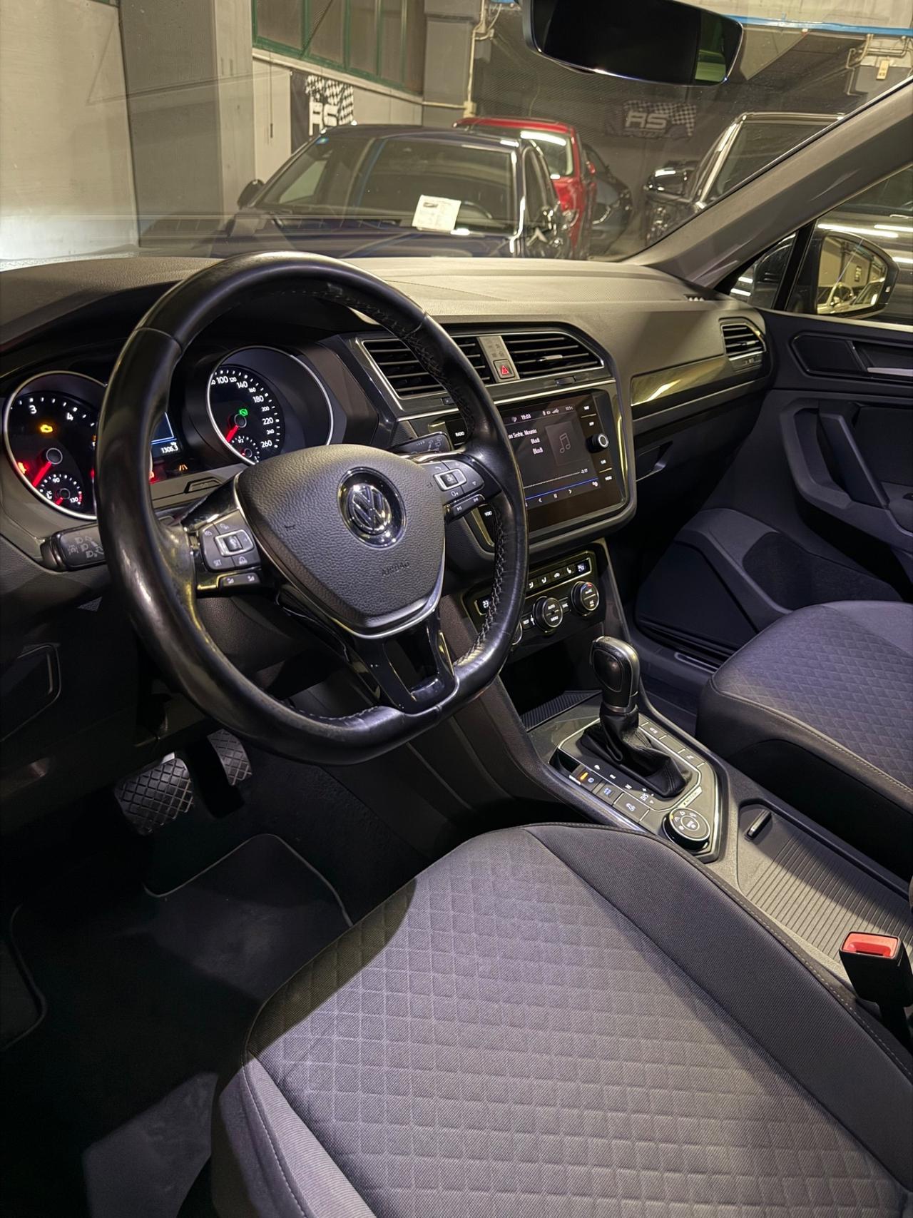 Volkswagen TIGUAN 2.0 TDI 4x4 EU6B BLUEMOTION TECNOLOGY KMCERT