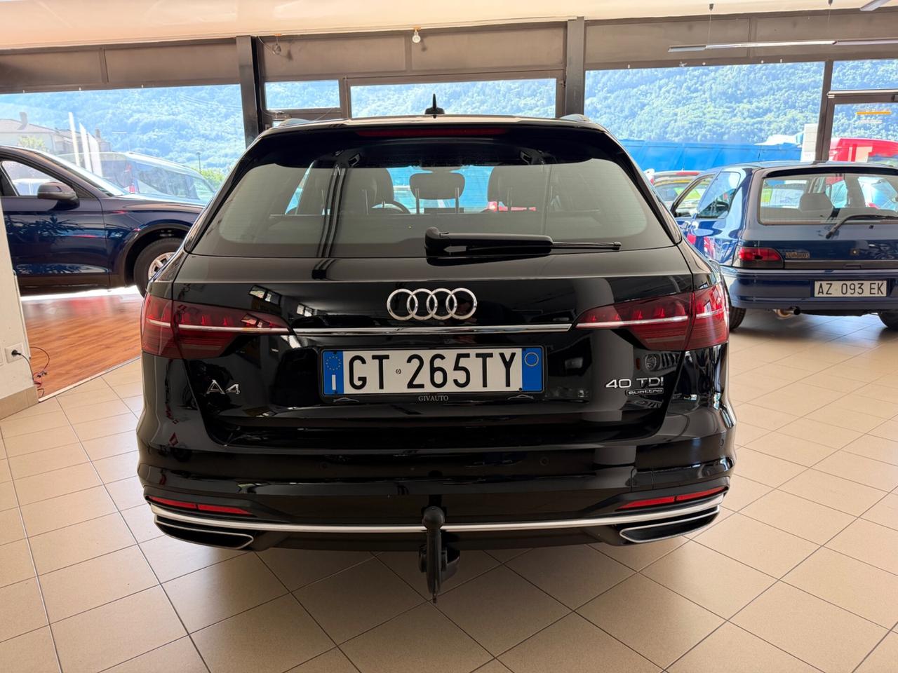 AUDI A4 Avant 40 2.0 tdi mhev quattro 204cv Gancio Traino * IVA ESPOSTA*