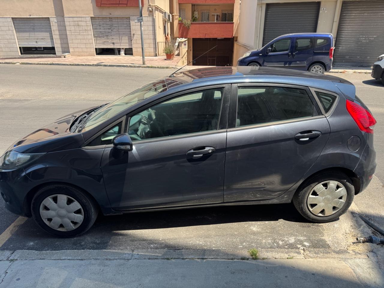 Ford Fiesta 1.4 TDCi 70 CV NEOPATENTATI