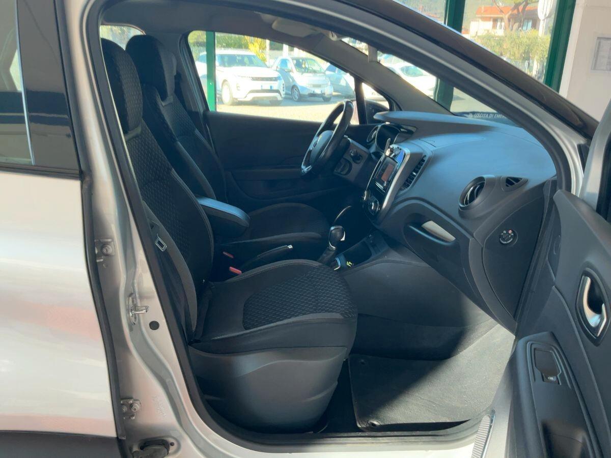 Renault Captur 1.5 90CV dCi EDC Energy Initiale Paris