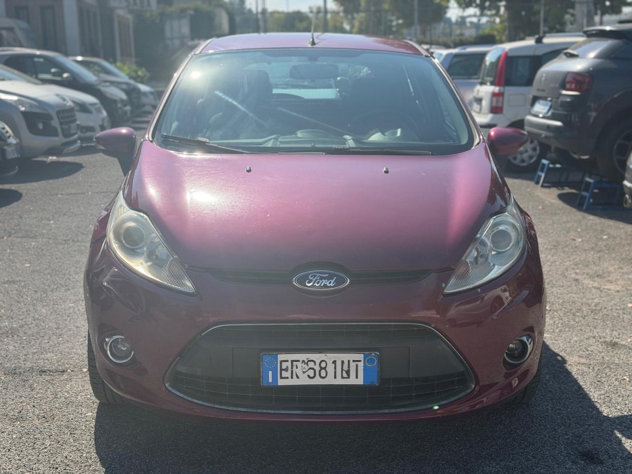 Ford Fiesta Ikon 1.4 TDCi 70CV 5 porte