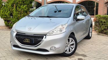 Peugeot 208 1.2BENZ/60KW/ 82 CV 5 porte /OK NEOPATENTATI