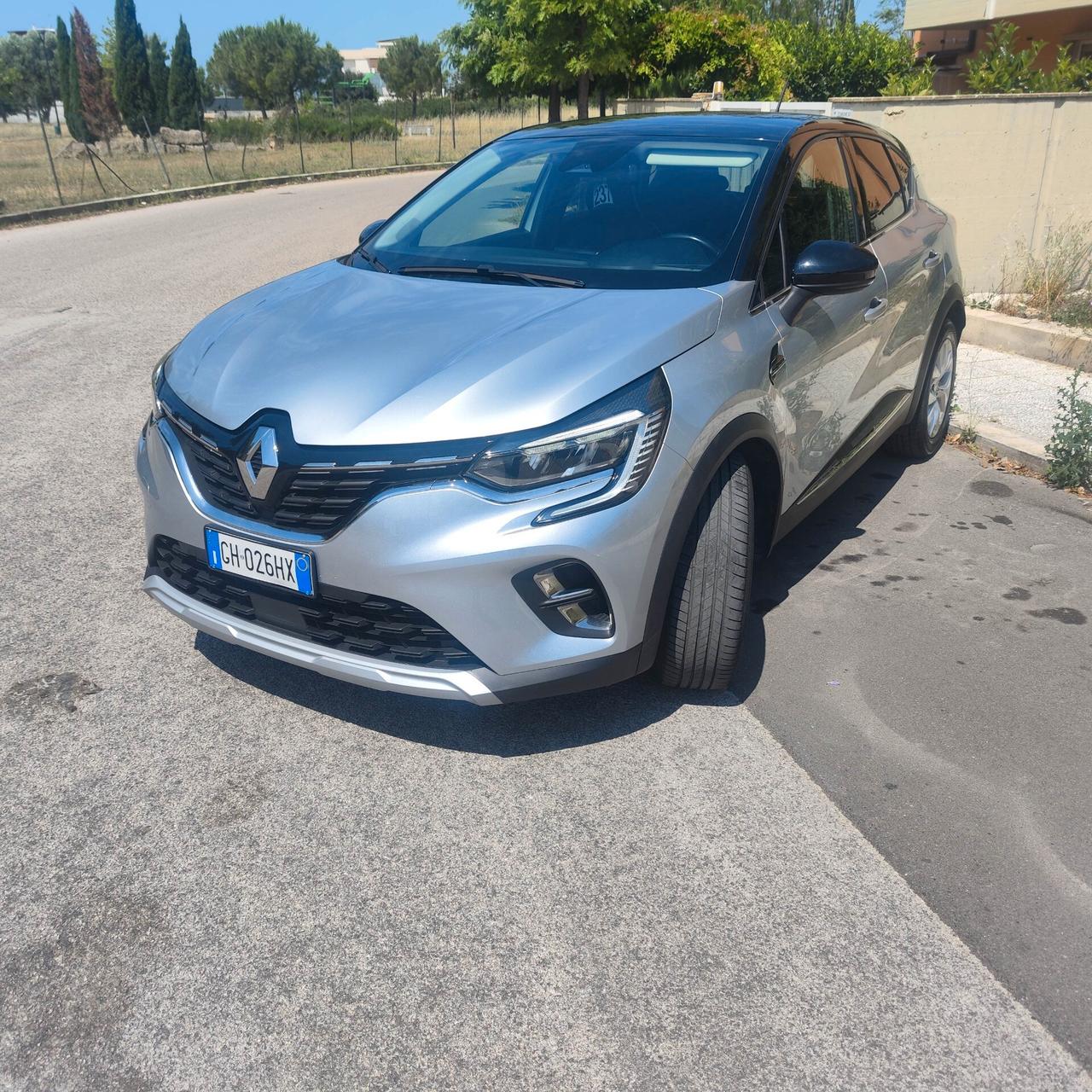 Renault Captur Mild Hybrid 140 CV Intens