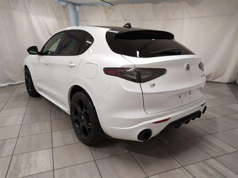 Alfa Romeo Stelvio 2.2 t Tributo Italiano Q4 210cv auto