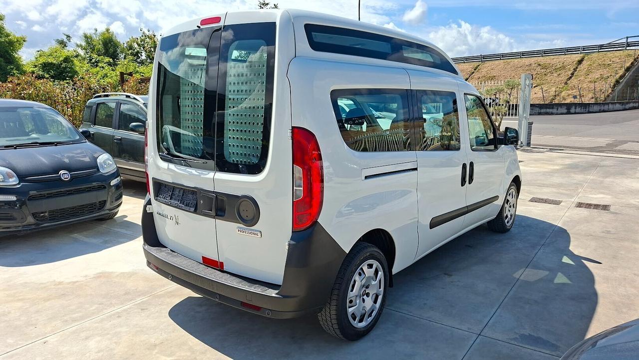 Fiat Doblò 1.6 MJT 120CV S&S PL-TA Cargo Maxi XL Lounge