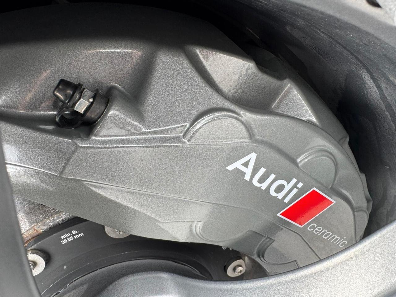 Audi RS6 RS 6 Avant 4.0 TFSI V8 quattro tiptronic