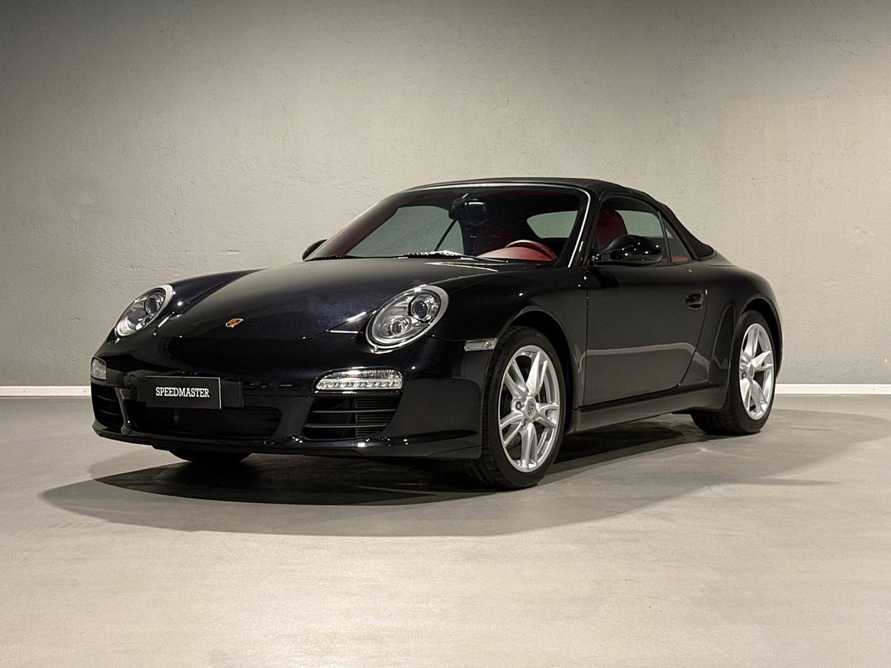 Porsche 911 Carrera Cabriolet
