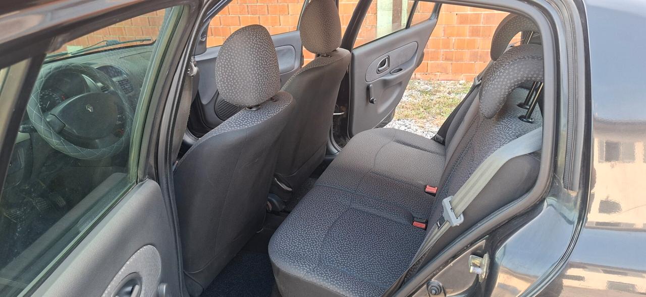 CLIO 1.2 5 PORTE FULL X NEOPATENTATI