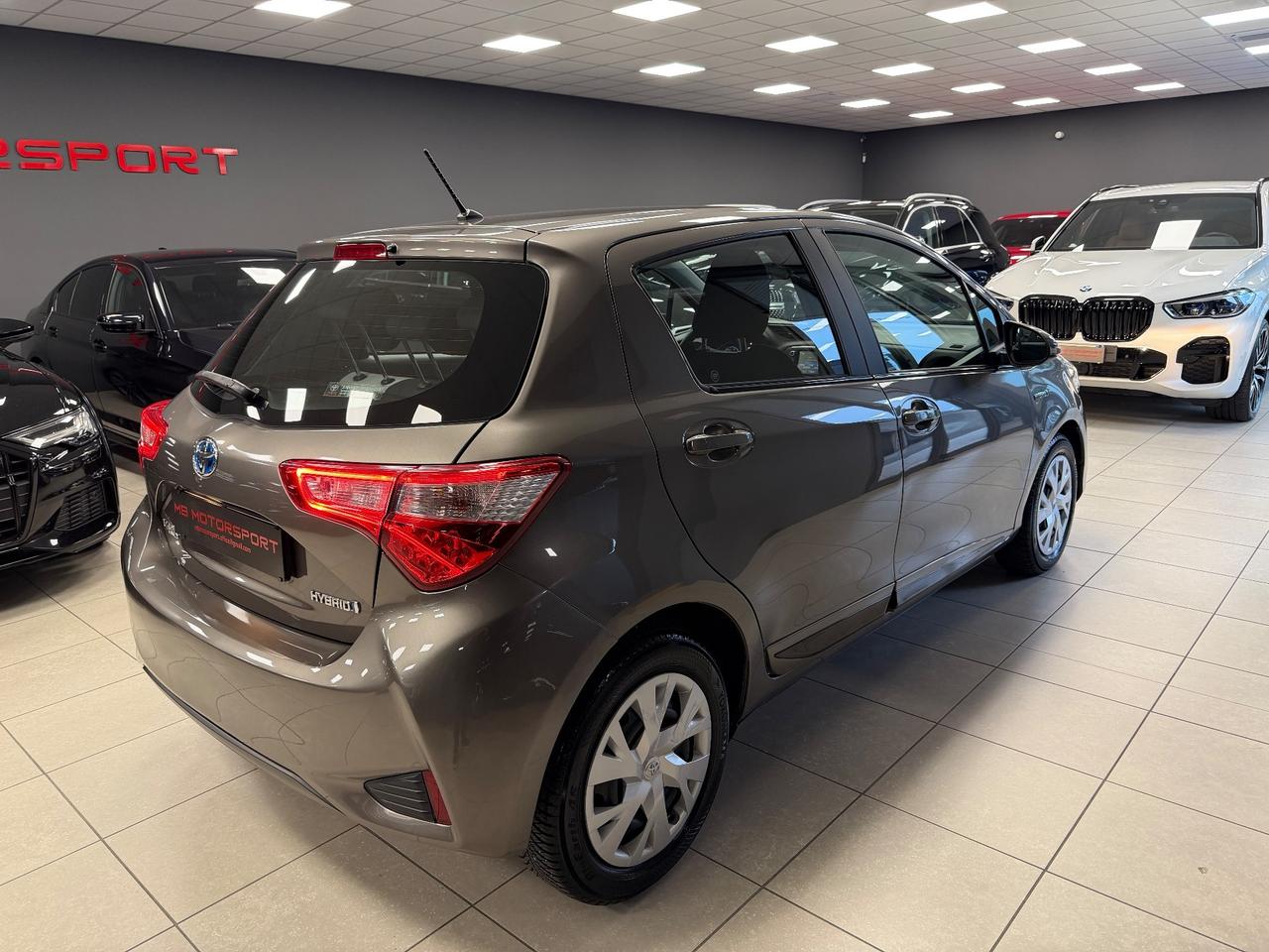 Toyota Yaris 1.5 Hybrid 5 porte Active