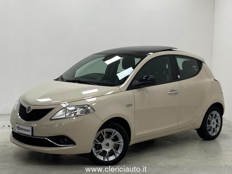 Lancia Ypsilon 1.2 69 CV 5 porte GPL Opening Edition (TETTO)