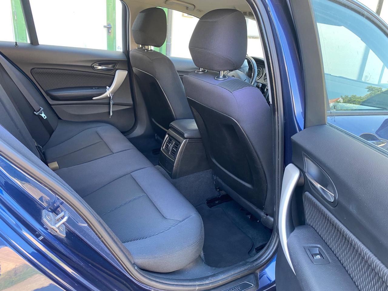 Bmw 116 116d 5p. Efficient Dynamics Sport