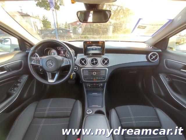 MERCEDES-BENZ GLA 180 d Automatic Business