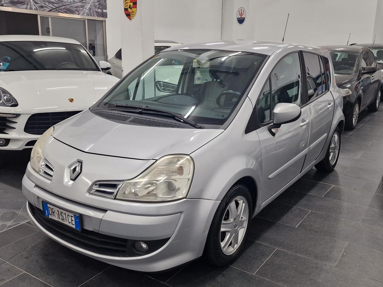 Renault Modus 1.2 16V Dynamique