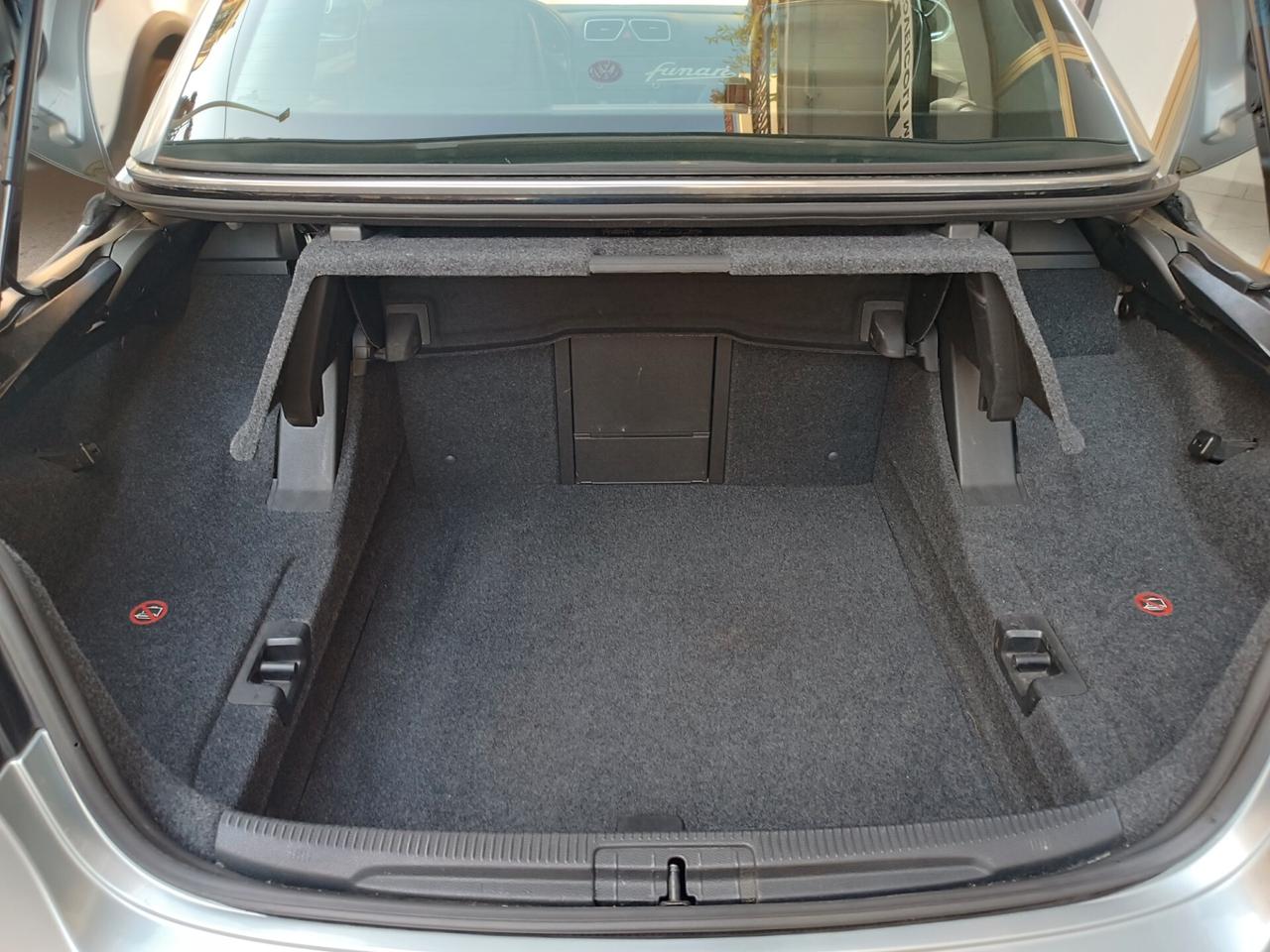 Volkswagen Eos 2.0 16V COUPÉ CABRIO