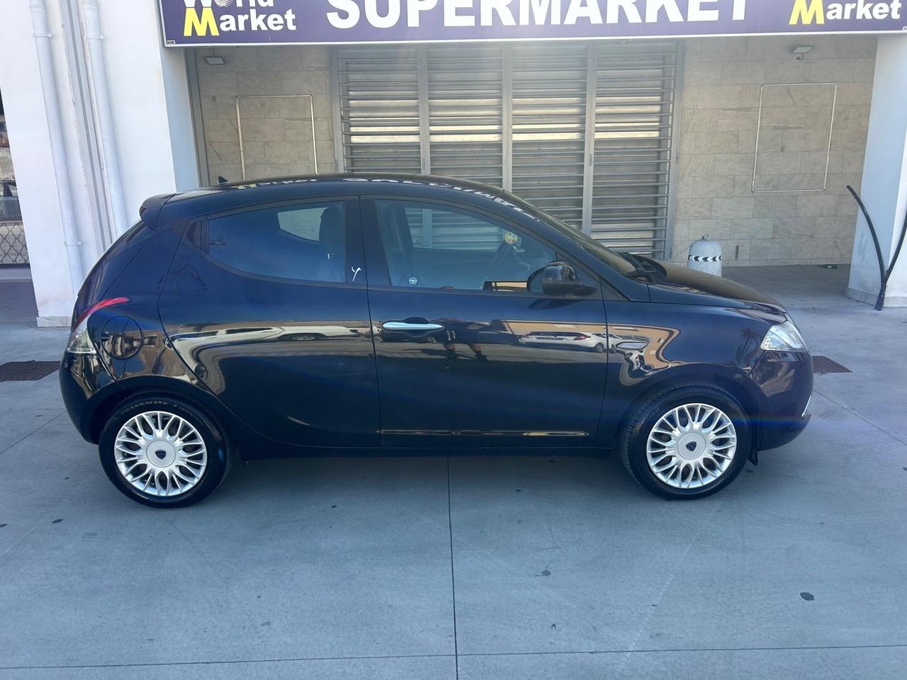 Lancia Ypsilon 1.2 GPL