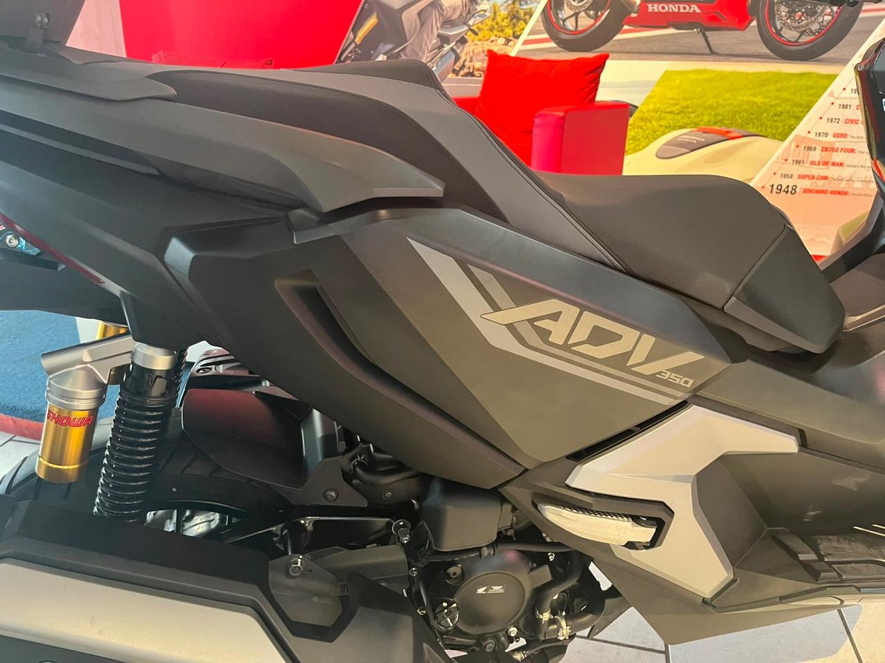 Honda ADV 350
