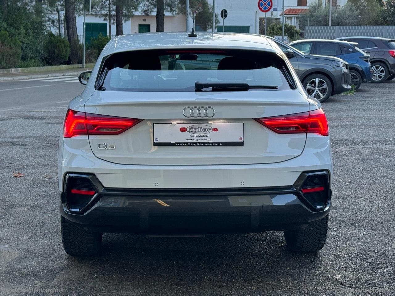 AUDI Q3 SPB 35 TDI S tronic Business Plus