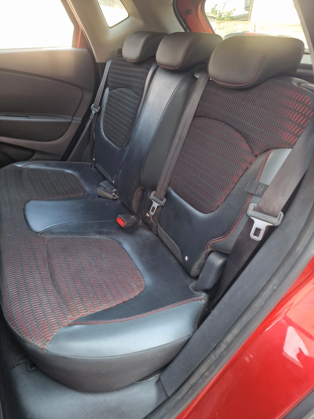 Renault Captur TCe 12V 90 CV UNICPR/ CATENA OK.