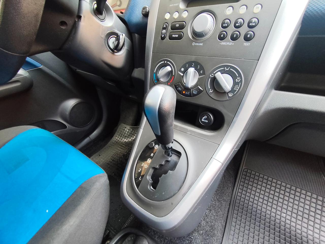 Opel Agila 1.2 16V 86CV Automatica da V et r i n a