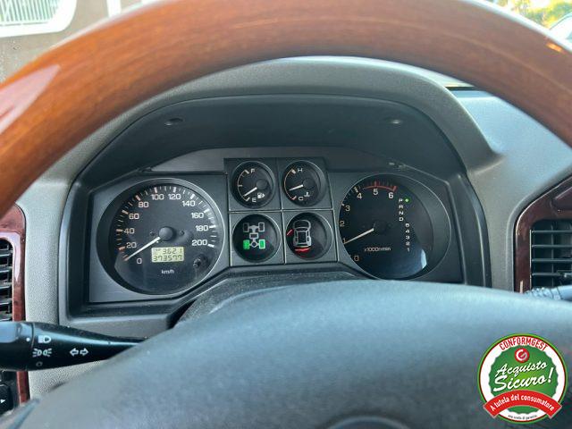MITSUBISHI Pajero 3.2 16V DI-D 5p. GLX Automatico 7 posti