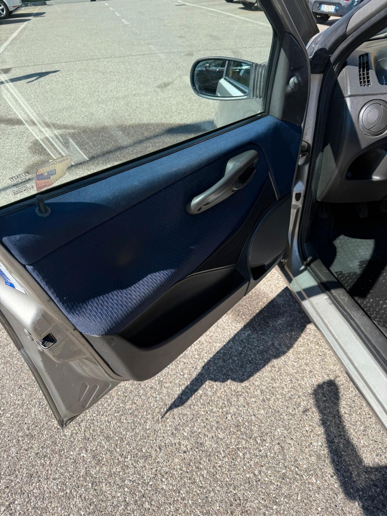 Fiat Punto 1.2 - NEOPATENTATI - BUONE CONDIZIONI -